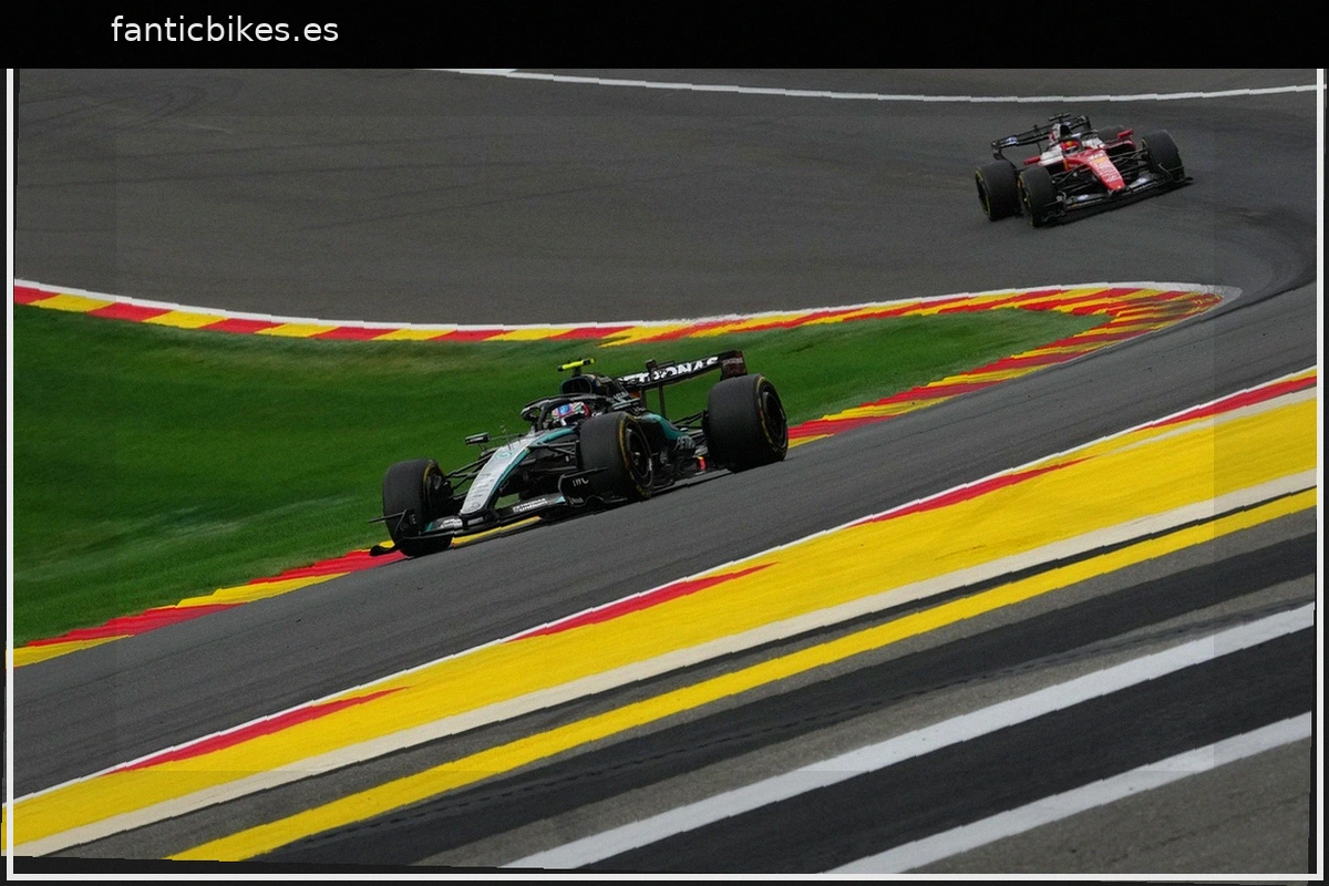 GP de Bélgica F1: Antonelli supera a Leclerc y gana, Russell fuera tras incidente con Hamilton